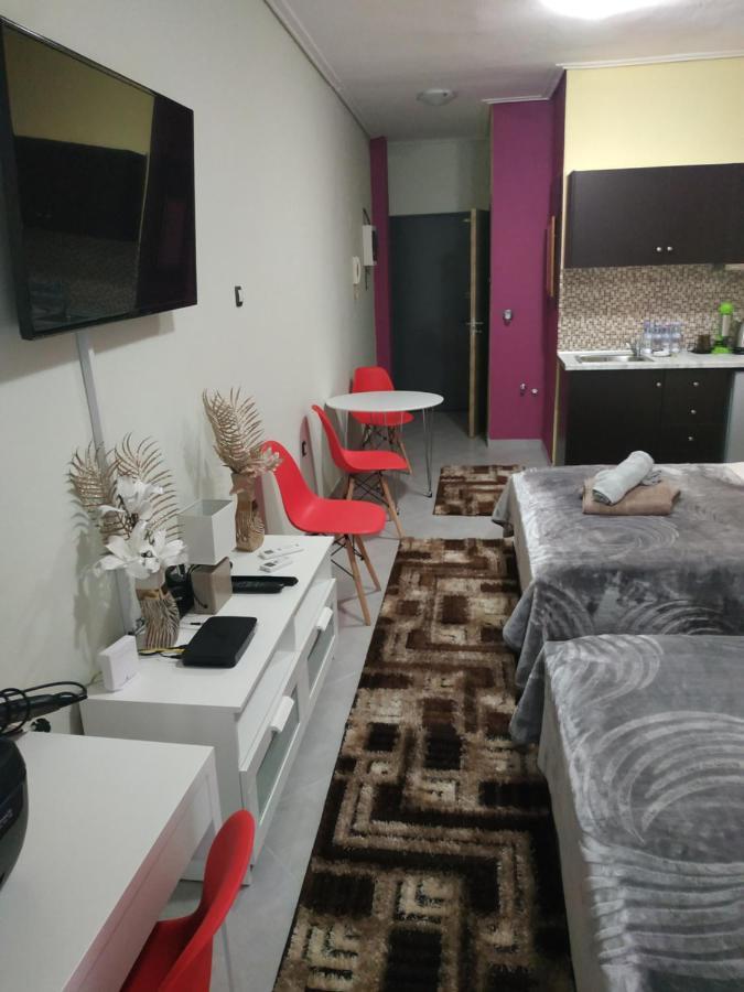 G M 1 Kentro In The Heart Of The